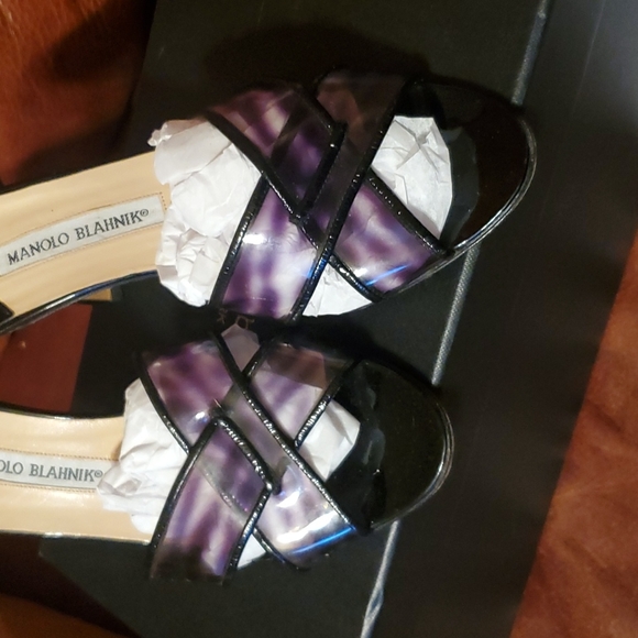 NEW MANOLO BLAHNIK BLACK OPEN TOE HEELS - Picture 6 of 6